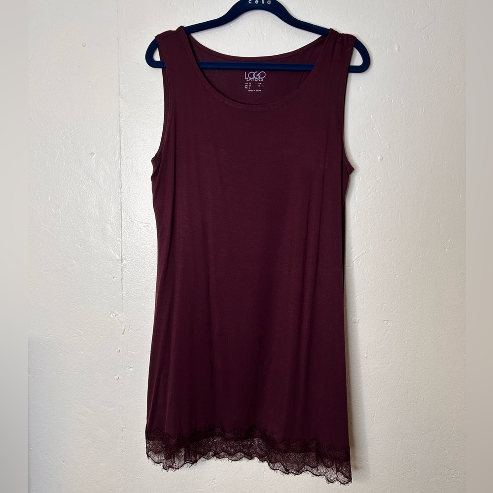 LOGO by Lori Goldstein Lace Hem Burgundy Tank Top Women’s Medium